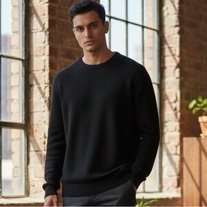 HUGO Men's Classic Black Crewneck Sweater